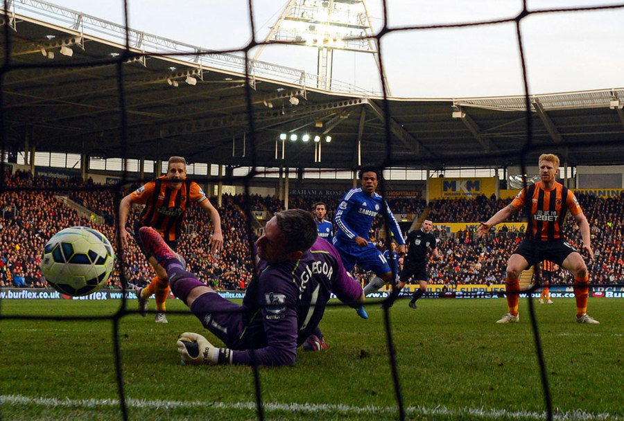 Chelsea Menang, Nyaman di Puncak