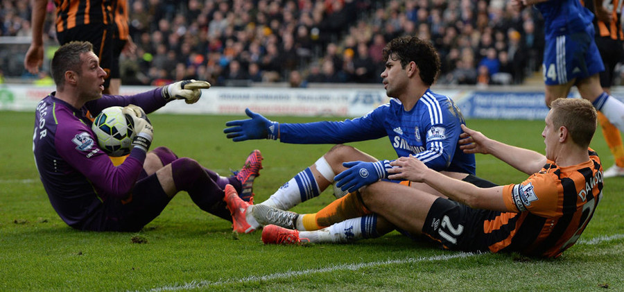 Chelsea Menang, Nyaman di Puncak