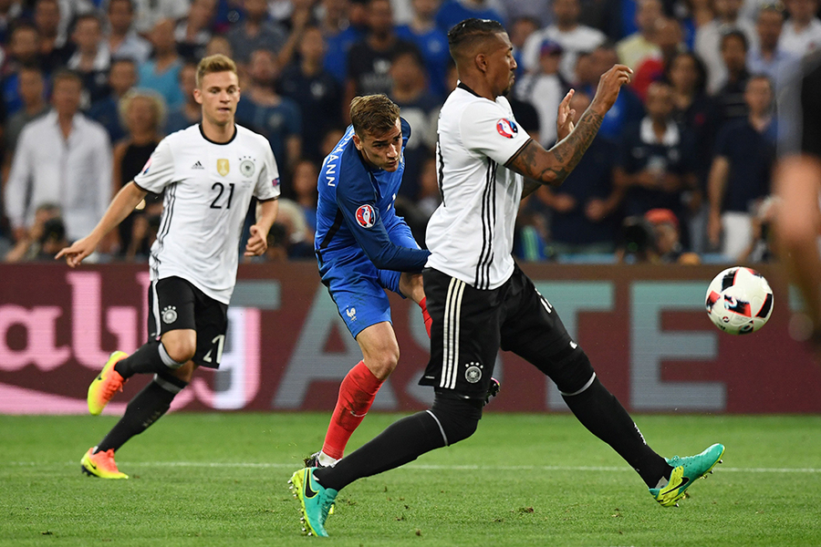 Brace Griezmann Pastikan Prancis ke Final