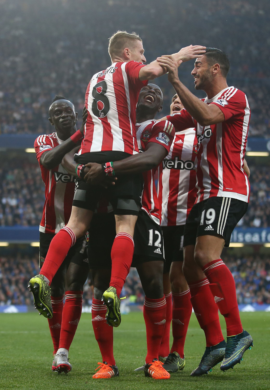 Chelsea Hancur Lebur di Stamford Bridge