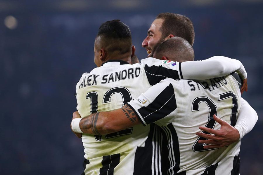 Jungkalkan Roma, Juventus Melenggang di Puncak Serie A