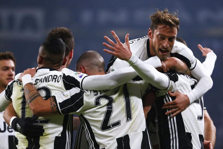 Jungkalkan Roma, Juventus Melenggang di Puncak Serie A