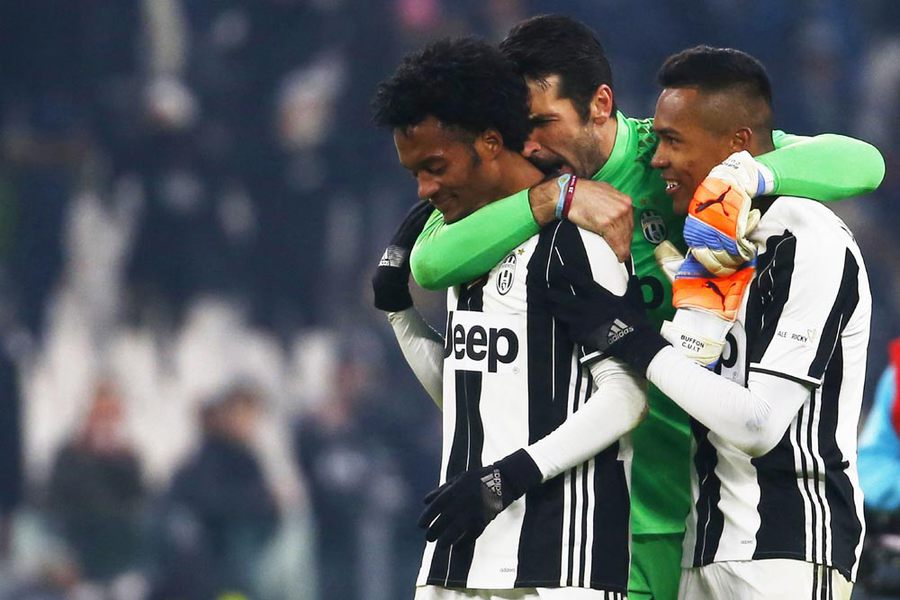 Jungkalkan Roma, Juventus Melenggang di Puncak Serie A