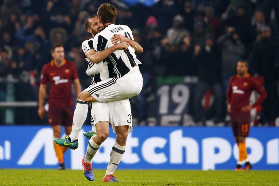 Jungkalkan Roma, Juventus Melenggang di Puncak Serie A