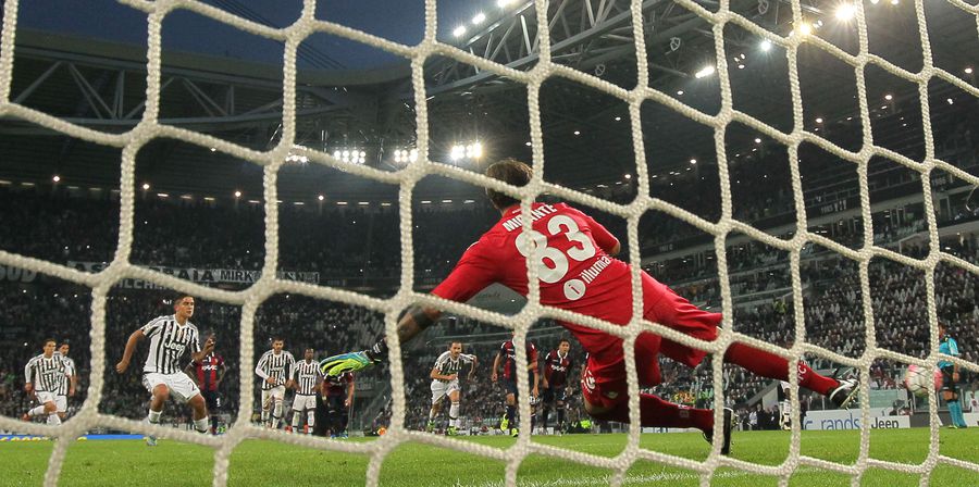 Juventus Gulung Bologna di Turin