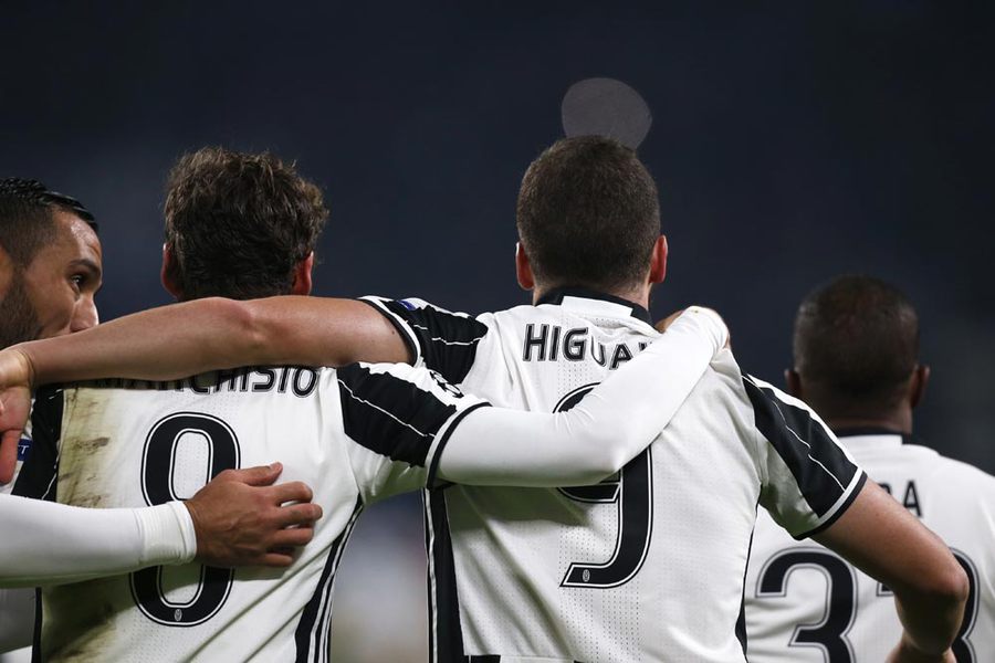 Tundukkan Zagreb, Juventus Juara gGrup H