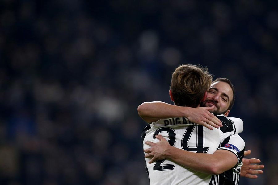 Tundukkan Zagreb, Juventus Juara gGrup H