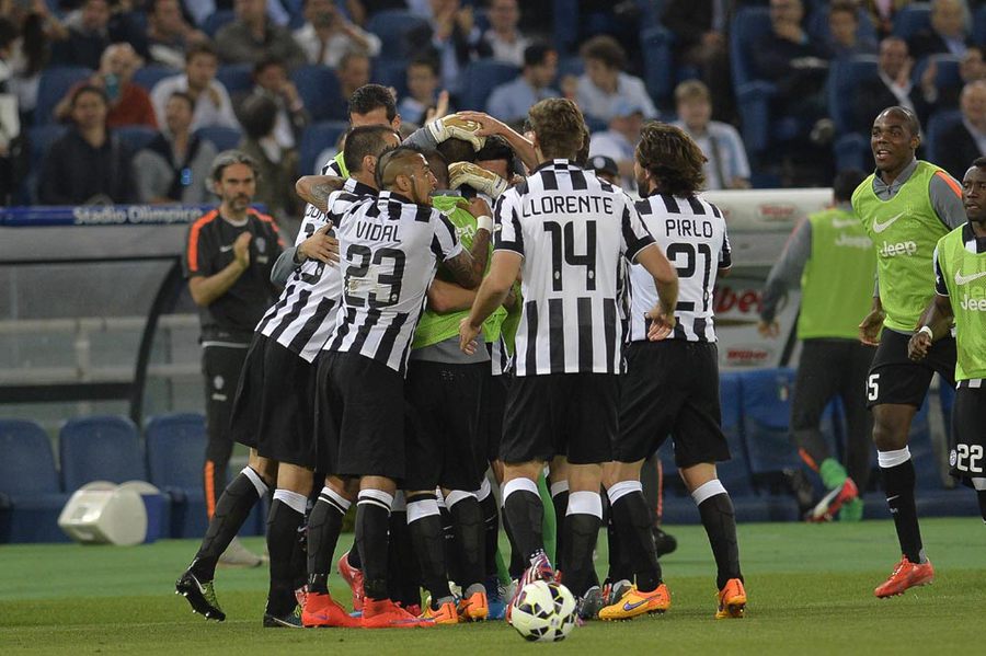 Juara Coppa, Juve Raih Double Winners