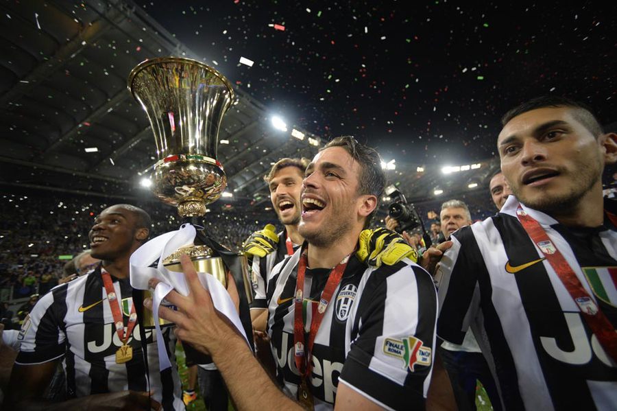 Juara Coppa, Juve Raih Double Winners