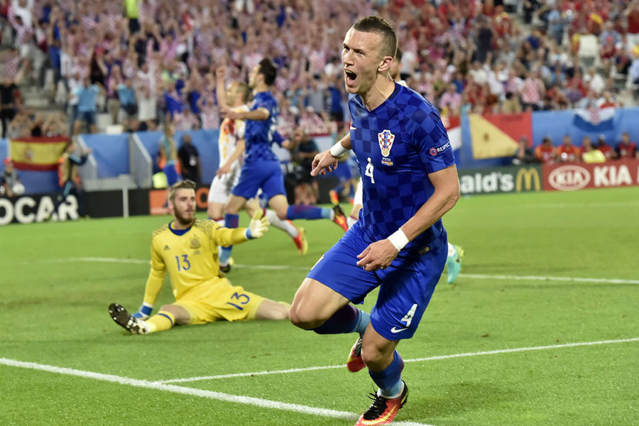 Perisic Bantu Kroasia Jegal Spanyol