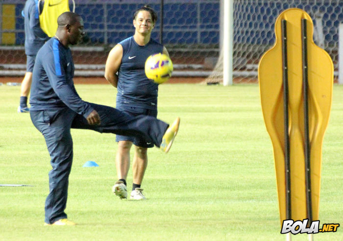 Jacksen Tiago Mulai Pimpin Latihan Timnas - Bola.net