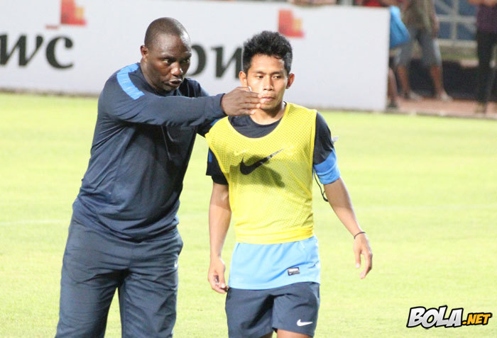 Jacksen Tiago Mulai Pimpin Latihan Timnas - Bola.net