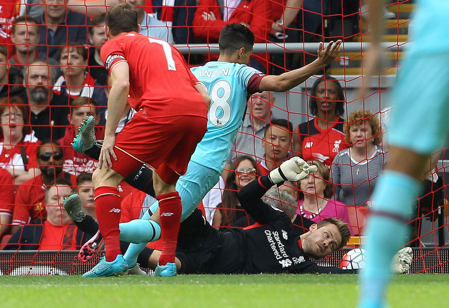 West Ham Kubur Liverpool di Anfield