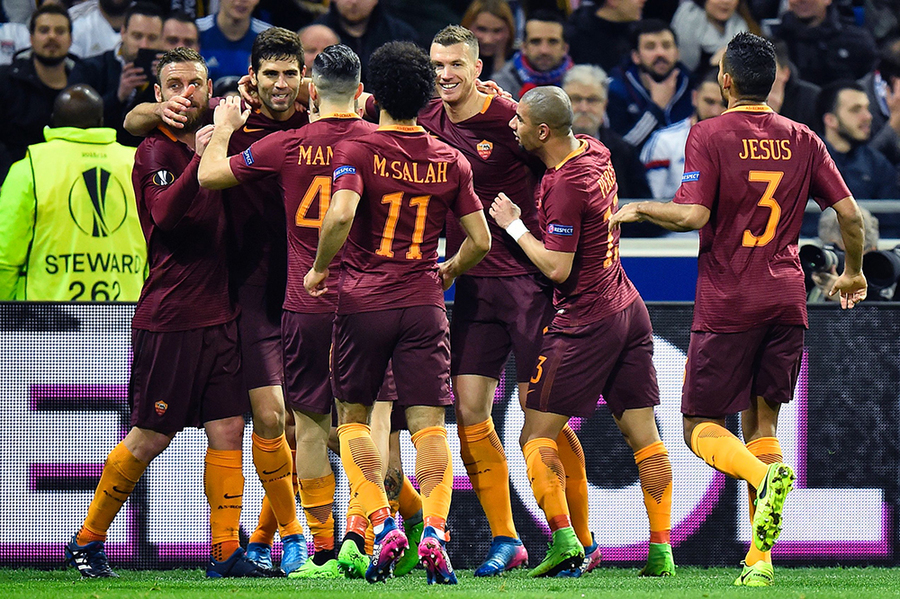 Roma Runtuh di Lyon