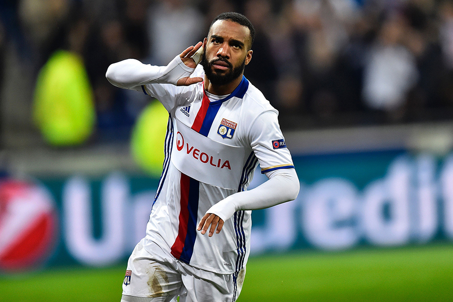 Roma Runtuh di Lyon