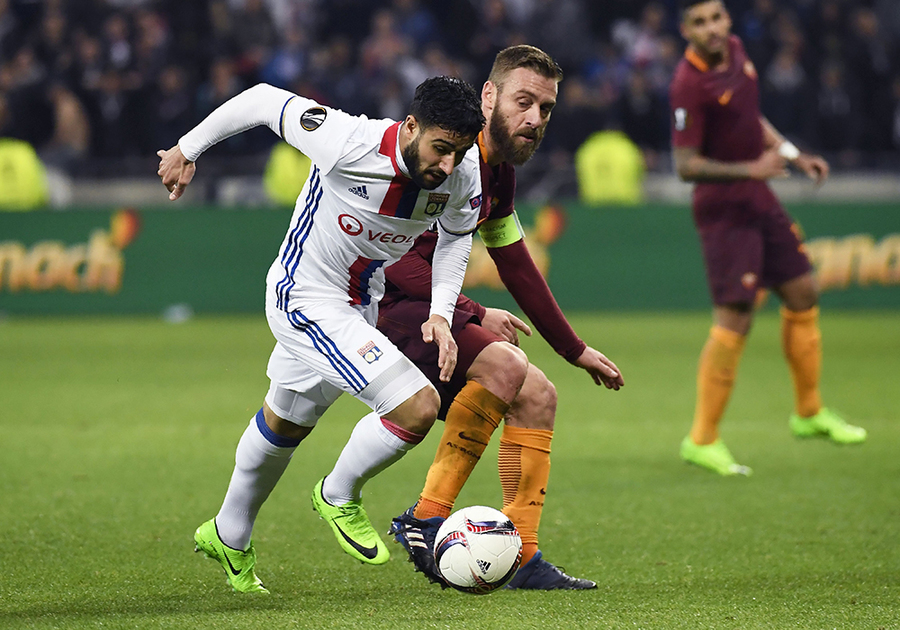 Roma Runtuh di Lyon