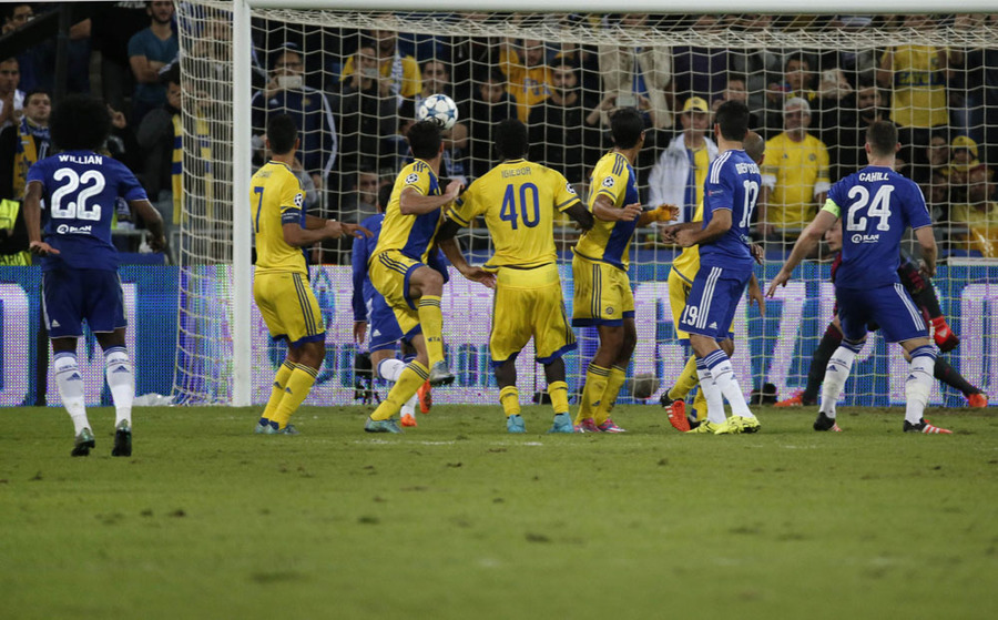Chelsea Berjaya di Israel