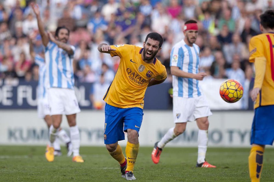 Messi Bungkam Malaga