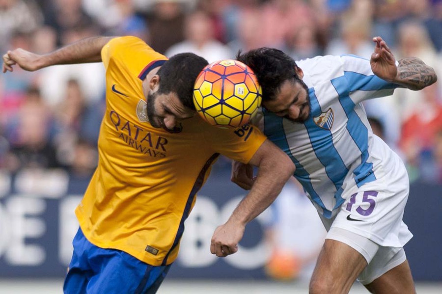 Messi Bungkam Malaga