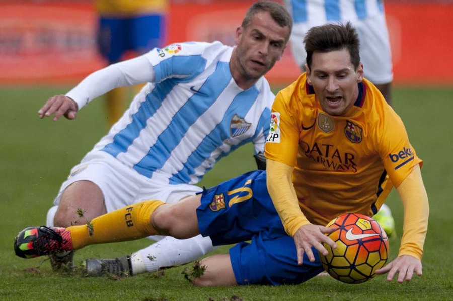 Messi Bungkam Malaga