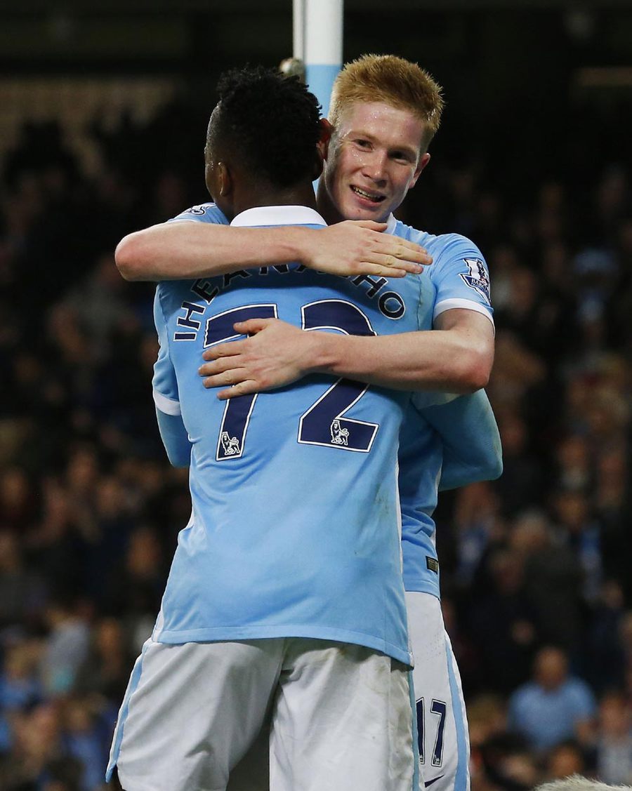 Lindas Palace, Man City Melaju di Capital One Cup
