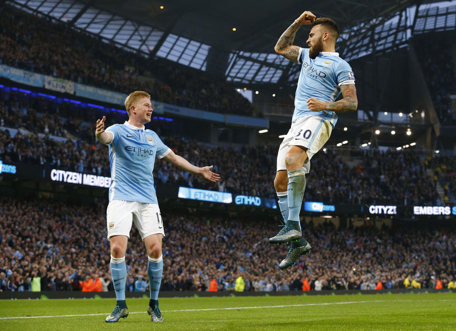 Kalahkan Norwich, The Citizens Amankan Puncak
