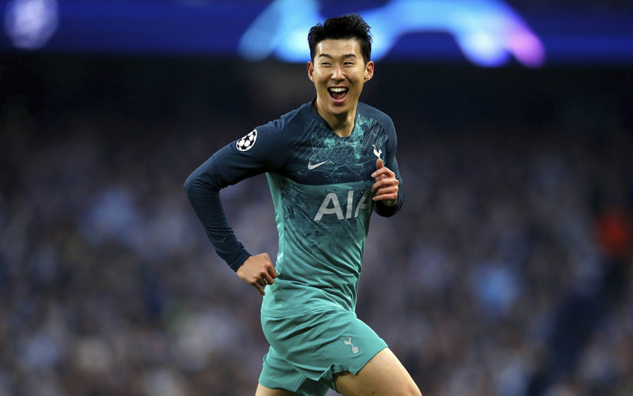 Tottenham Kubur Mimpi Man City