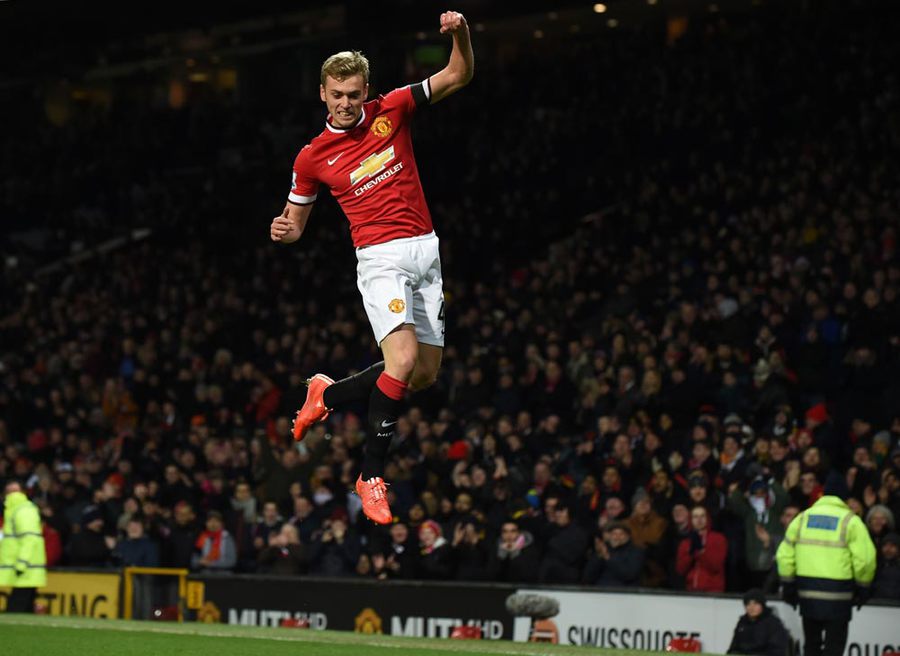 United Menang Mudah Atas Cambridge