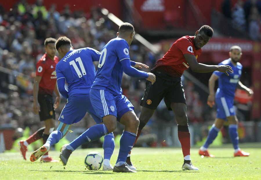 Cardiff Bikin Old Trafford Terdiam