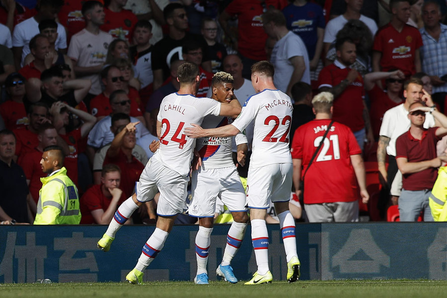 Palace Pecundangi Manchester United
