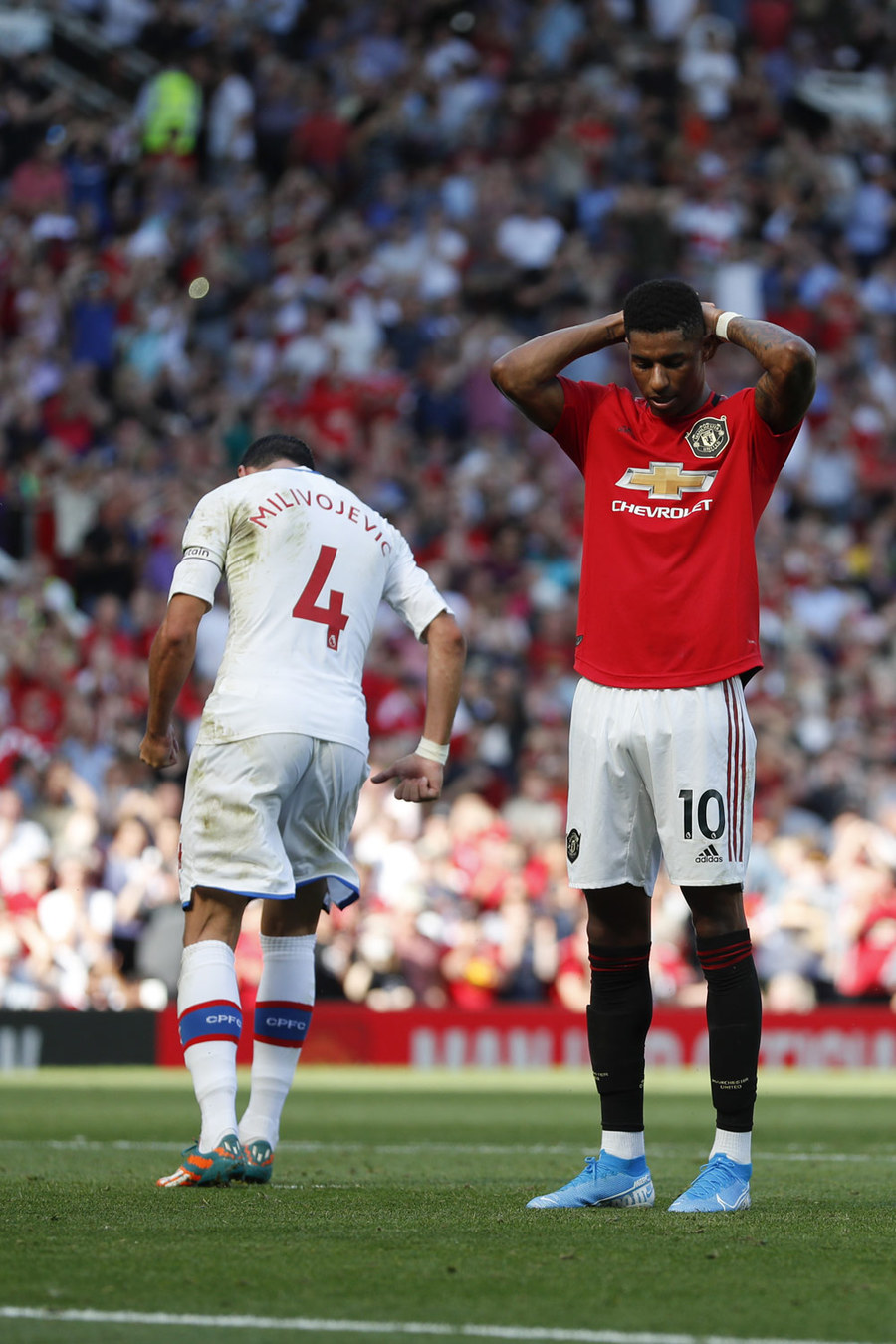 Palace Pecundangi Manchester United