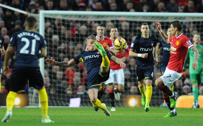 Soton Taklukkan Old Trafford