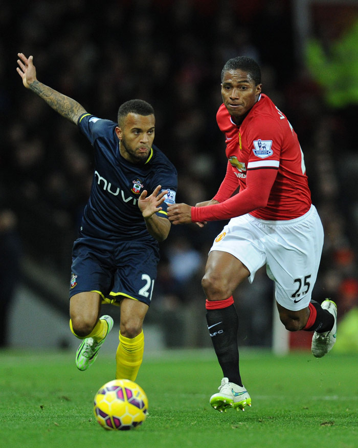 Soton Taklukkan Old Trafford
