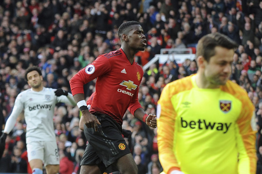 Dua Gol Pogba Taklukkan West Ham