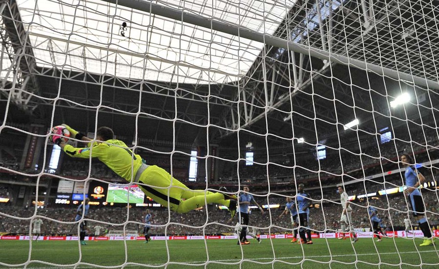 Meksiko Tumbangkan Perlawanan Uruguay