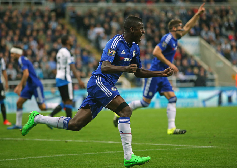 Chelsea Tertahan di James' Park
