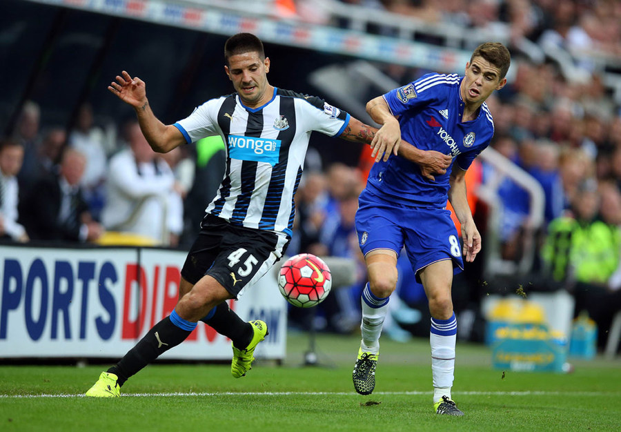 Chelsea Tertahan di James' Park
