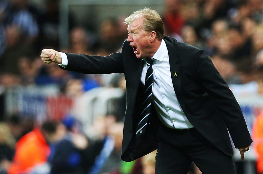 Chelsea Tertahan di James' Park