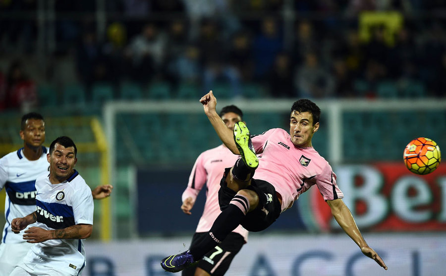 10 Pemain Inter Tertahan di Markas Palermo