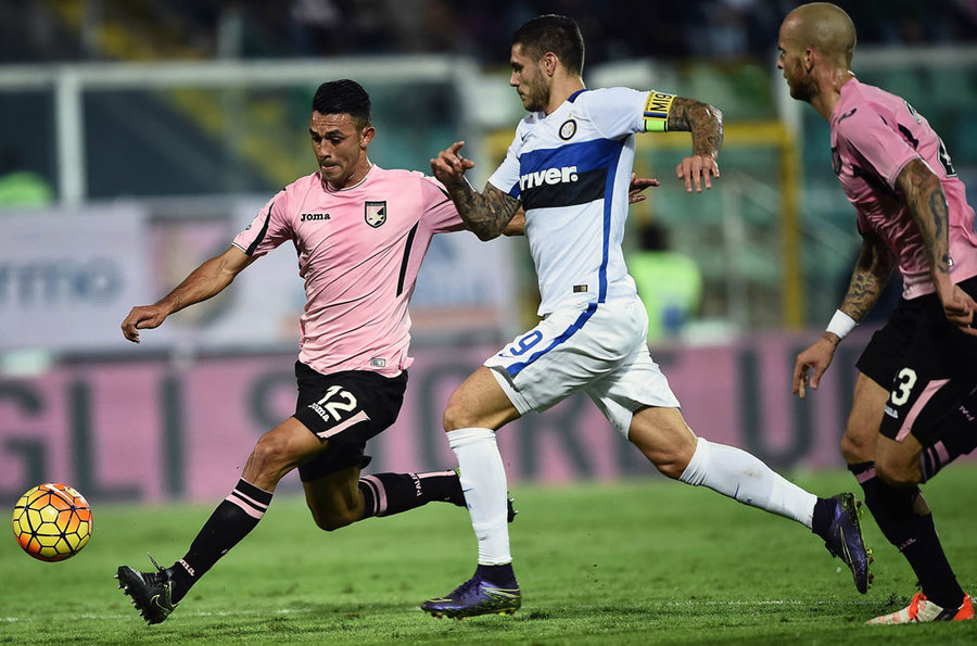 10 Pemain Inter Tertahan di Markas Palermo