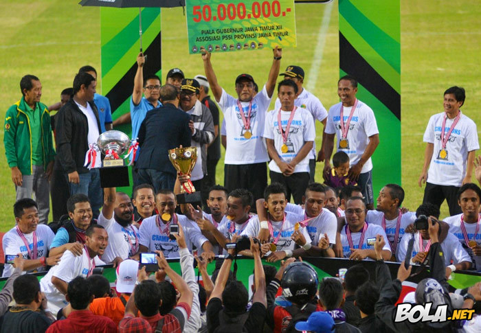 Persik Juara Piala Gubernur Jatim 2015