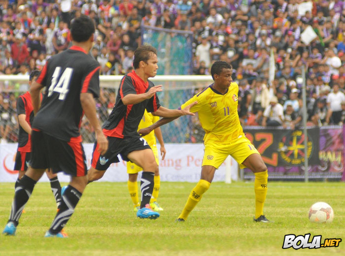 Persik Juara Piala Gubernur Jatim 2015