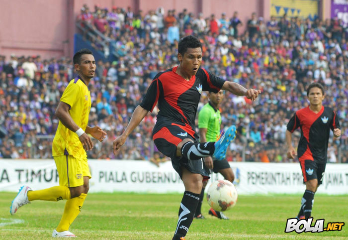 Persik Juara Piala Gubernur Jatim 2015