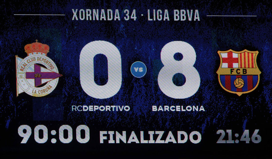 Suarez Quattrick, Barca Gulung Deportivo