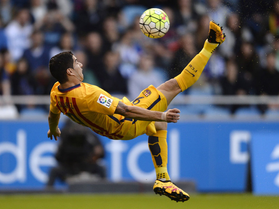 Suarez Quattrick, Barca Gulung Deportivo
