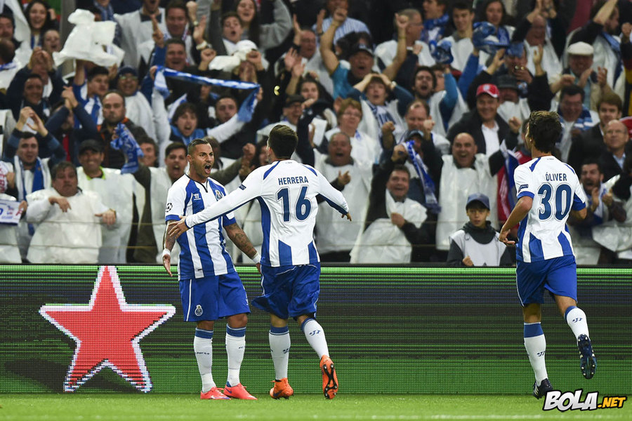 Tiga Kesalahan, Bayern Terkapar di Do Dragao.
