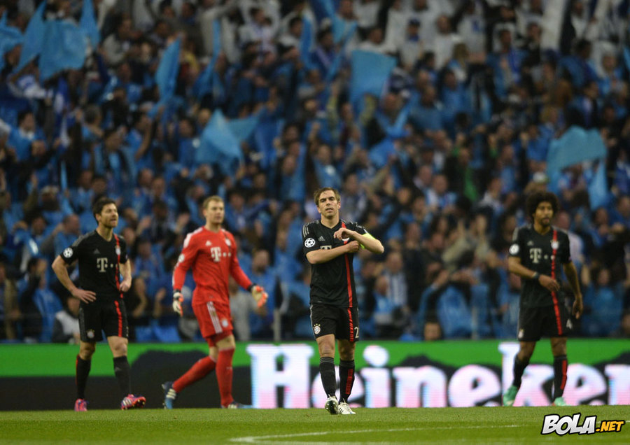 Tiga Kesalahan, Bayern Terkapar di Do Dragao.