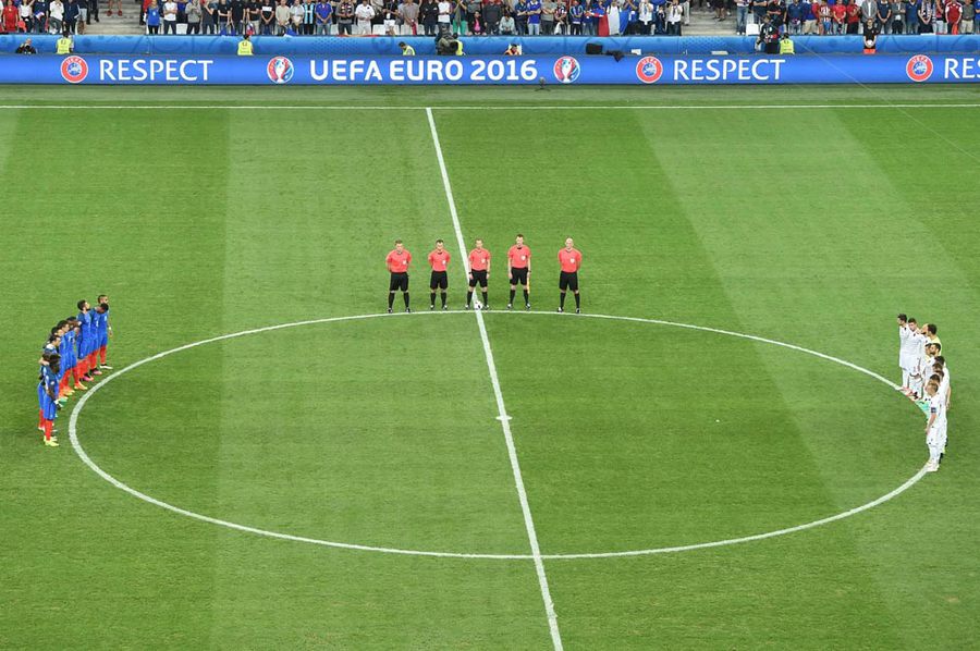 Prancis Menang dramatis Atas Albania