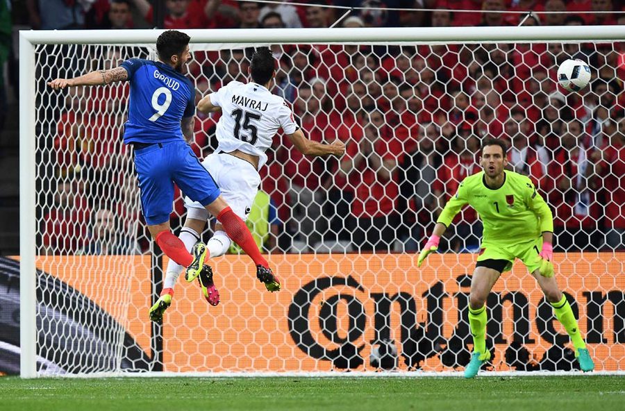 Prancis Menang dramatis Atas Albania