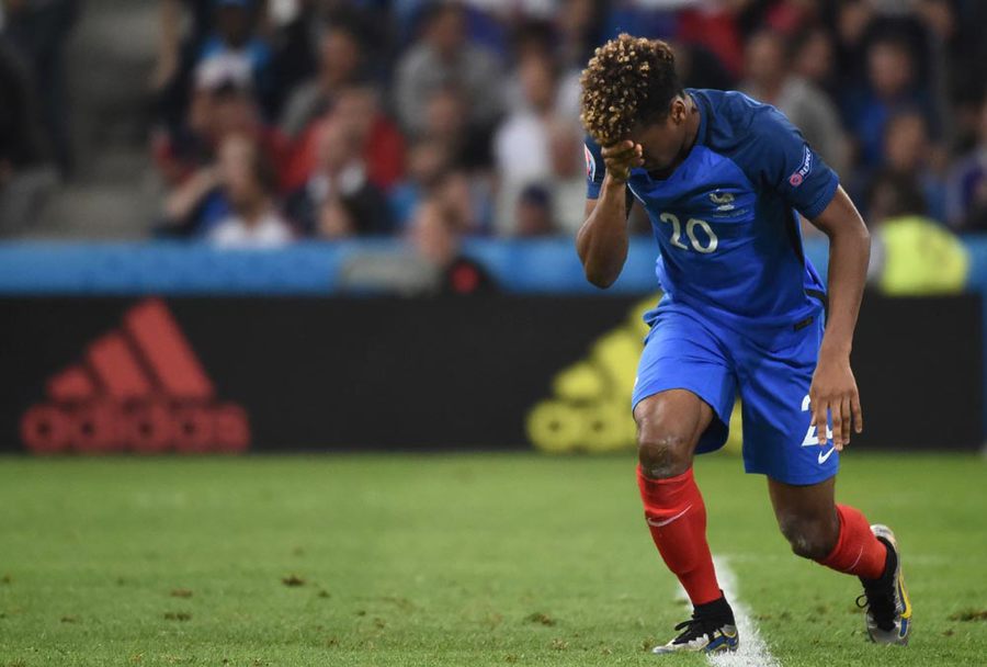 Prancis Menang dramatis Atas Albania